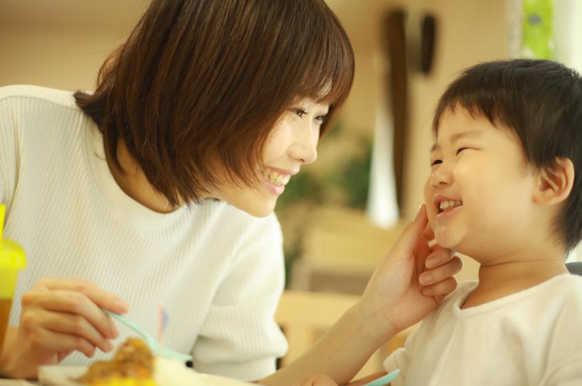 食べ方や飲み込みの改善