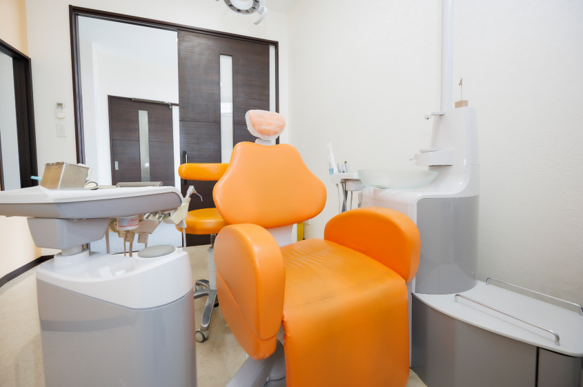 診療ユニットは患者様ごとに消毒